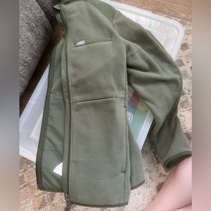 Moss On-Shift figs jacket